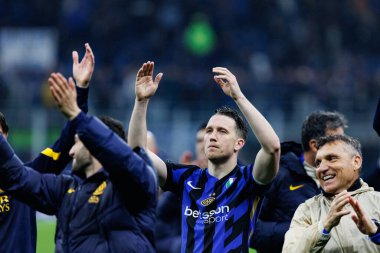 Piotr Zielinski UEFA Şampiyonlar Ligi yarı final maçında Internazionale Milano ve FC Barcelona (Maciej Rogowski) takımları arasında görüldü.)