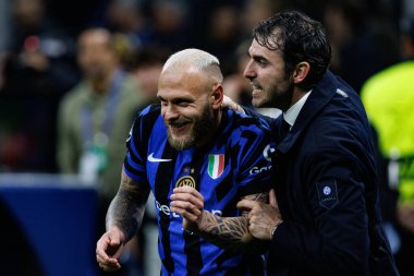 Federico Dimarco UEFA Şampiyonlar Ligi yarı final maçında Internazionale Milano ve FC Barcelona (Maciej Rogowski) takımları arasında görüldü.)