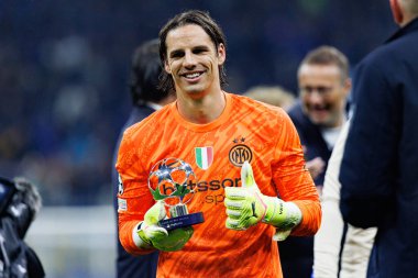 Yann Sommer UEFA Şampiyonlar Ligi yarı final maçında Internazionale Milano ve FC Barcelona (Maciej Rogowski) takımları arasında görüldü.)