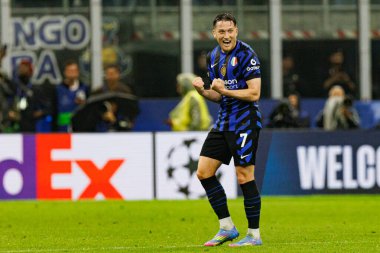 Piotr Zielinski UEFA Şampiyonlar Ligi yarı final maçında Internazionale Milano ve FC Barcelona (Maciej Rogowski) takımları arasında görüldü.)