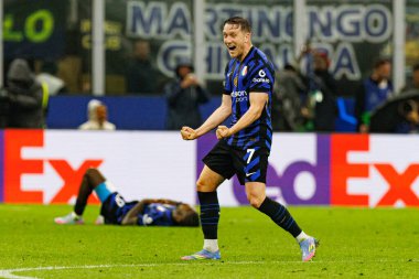 Piotr Zielinski UEFA Şampiyonlar Ligi yarı final maçında Internazionale Milano ve FC Barcelona (Maciej Rogowski) takımları arasında görüldü.)