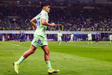 Gerard Martin UEFA Şampiyonlar Ligi yarı final maçında Internazionale Milano ve FC Barcelona (Maciej Rogowski) takımları arasında görüldü.)