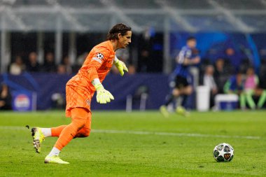 Yann Sommer UEFA Şampiyonlar Ligi yarı final maçında Internazionale Milano ve FC Barcelona (Maciej Rogowski) takımları arasında görüldü.)