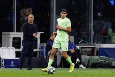 Gerard Martin UEFA Şampiyonlar Ligi yarı final maçında Internazionale Milano ve FC Barcelona (Maciej Rogowski) takımları arasında görüldü.)