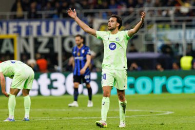Eric Garcia UEFA Şampiyonlar Ligi yarı final maçında Milano ve Barcelona takımları arasında gol üstüne gol atarken görüldü (Maciej Rogowski)