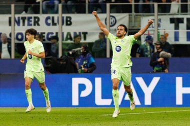 Eric Garcia UEFA Şampiyonlar Ligi yarı final maçında Milano ve Barcelona takımları arasında gol üstüne gol atarken görüldü (Maciej Rogowski)