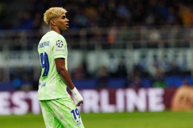 Lamine Yamal UEFA Şampiyonlar Ligi yarı final maçında Internazionale Milano ve FC Barcelona (Maciej Rogowski) takımları arasında görüldü.)