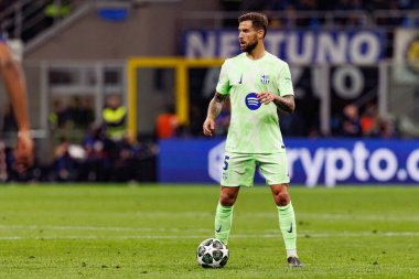 Inigo Martinez UEFA Şampiyonlar Ligi yarı final maçında Internazionale Milano ve FC Barcelona (Maciej Rogowski) takımları arasında görüldü.)
