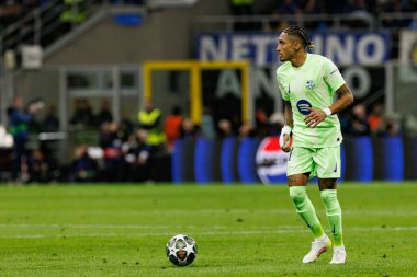 Raphinha UEFA Şampiyonlar Ligi yarı final maçında Internazionale Milano ve FC Barcelona (Maciej Rogowski) takımları arasında görüldü.)