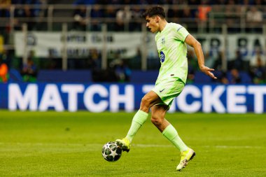 Gerard Martin UEFA Şampiyonlar Ligi yarı final maçında Internazionale Milano ve FC Barcelona (Maciej Rogowski) takımları arasında görüldü.)