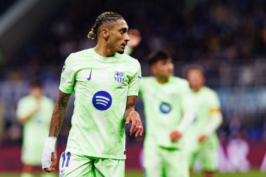 Raphinha UEFA Şampiyonlar Ligi yarı final maçında Internazionale Milano ve FC Barcelona (Maciej Rogowski) takımları arasında görüldü.)