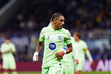 Raphinha UEFA Şampiyonlar Ligi yarı final maçında Internazionale Milano ve FC Barcelona (Maciej Rogowski) takımları arasında görüldü.)