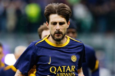 Francesco Acerbi UEFA Şampiyonlar Ligi yarı final maçında Internazionale Milano ve FC Barcelona (Maciej Rogowski) takımları arasında görüldü.)