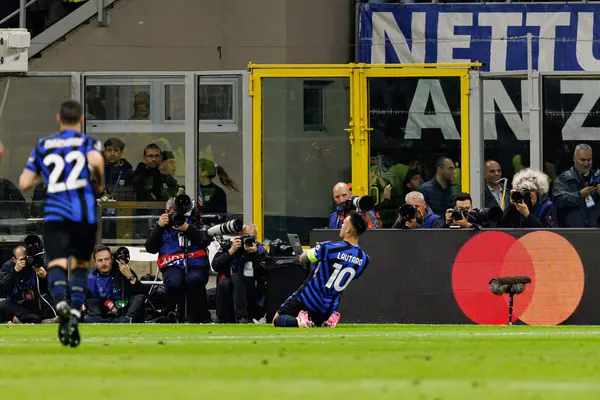 Lautaro Martinez UEFA Şampiyonlar Ligi yarı final maçında Milano ve Barcelona (Maciej Rogowski)