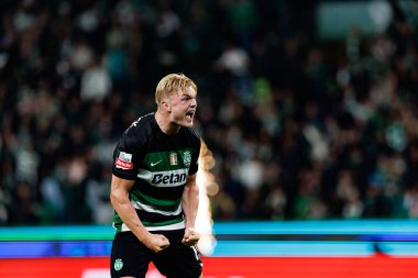 Conrad Harder, Liga Portekiz maçı sırasında Estadio Jose Alvalade 'de (Maciej Rogowski) spor takımları ile Gil Vicente FC arasında görüldü.)