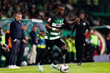 Liga Portekiz maçı sırasında Estadio Jose Alvalade 'de (Maciej Rogowski) spor takımları ile Gil Vicente FC arasında Geovany Quenda görüldü.)