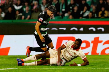 Maximiliano Araujo ve Marvin Elimbi Liga Portekiz maçı sırasında Estadio Jose Alvalade 'de (Maciej Rogowski)