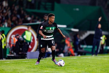 Cin Catamo, Liga Portekiz maçı sırasında Estadio Jose Alvalade 'de (Maciej Rogowski) spor takımları ile Gil Vicente FC arasında görüldü.)