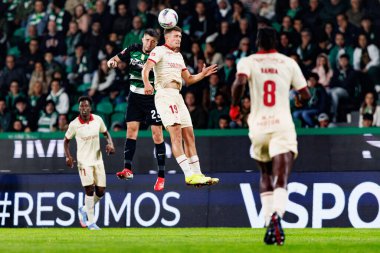 Goncalo Inacio ve Santi Garcia Liga Portekiz maçı sırasında Estadio Jose Alvalade 'de (Maciej Rogowski)