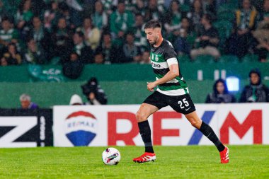 Goncalo Inacio, Liga Portekiz maçı sırasında Estadio Jose Alvalade (Maciej Rogowski) takımları ile Gil Vicente FC arasında görüldü.)