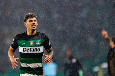 Maximiliano Araujo, Liga Portekiz maçı sırasında Estadio Jose Alvalade 'de (Maciej Rogowski)