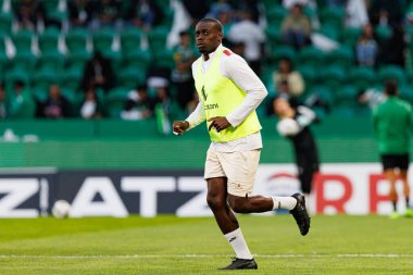 Marvin Elimbi, Liga Portekiz maçı sırasında Estadio Jose Alvalade 'de (Maciej Rogowski) spor takımları ile Gil Vicente FC arasında görüldü.)