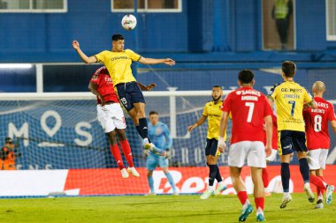 Liga Portekiz maçında Estoril Praia ve SL Benfica takımları arasında Estadio Antonio Coimbra da Mota (Maciej Rogowski)
