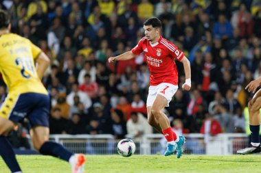 Zeki Amdouni, Liga Portekiz maçı sırasında Estoril Praia ve SL Benfica takımları arasında Estadio Antonio Coimbra da Mota (Maciej Rogowski)