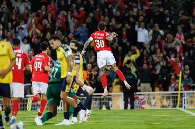 Nicolas Otamendi, Liga Portekiz maçında GD Estoril Praia ile Estadio Antonio Coimbra da Mota (Maciej Rogowski)