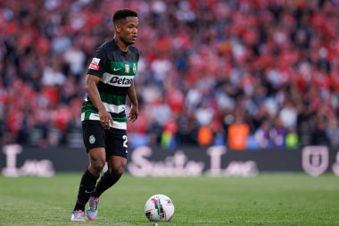 SL Benfica ve Sporting CP (Maciej Rogowski) takımları arasında Liga Portekiz maçında görülen Geny Catamo)