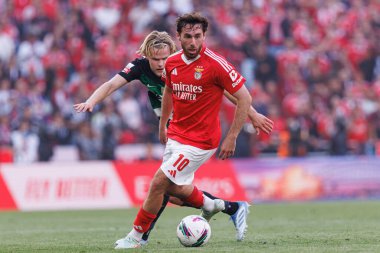 Morten Hjulmand ve Orkun Kokcu, Liga Portekiz maçı sırasında SL Benfica ve Sporting CP (Maciej Rogowski)