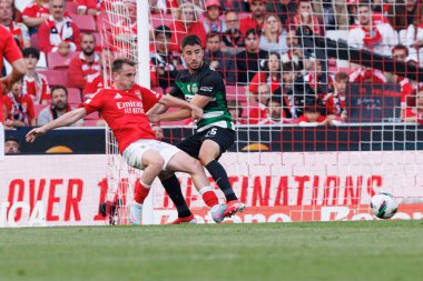 Kerem Akturkoglu ve Goncalo Inacio, Liga Portekiz maçı sırasında SL Benfica ve Sporting CP (Maciej Rogowski)