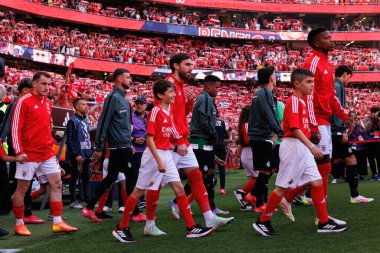 Kerem Akturkoglu, Orkun Kokcu ve Florentino Luis, Liga Portekiz maçında SL Benfica ve Sporting CP (Maciej Rogowski) takımları arasında görüldü.)