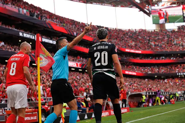 Fredrik Aursnes ve Maximiliano Araujo, Liga Portekiz maçı sırasında SL Benfica ve Sporting CP (Maciej Rogowski)