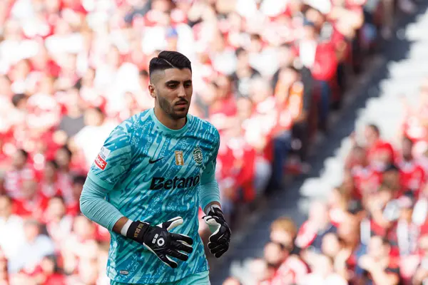 Rui Silva Liga Portekiz maçı sırasında SL Benfica ve Sporting CP (Maciej Rogowski) takımları arasında görüldü.)