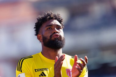 Cristian Castro Devenish, Liga Portekiz maçı sırasında Estrela Amadora ve AVS Futebol SAD takımları arasında Estadio Jose Gomes 'de (Maciej Rogowski)