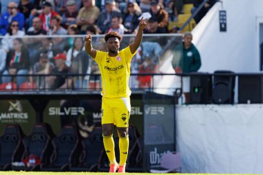 Ze Luis, Liga Portekiz maçında gol attıktan sonra Estrela Amadora ve AVS Futebol SAD takımları arasında Estadio Jose Gomes 'de (Maciej Rogowski)