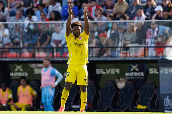 Ze Luis, Liga Portekiz maçında gol attıktan sonra Estrela Amadora ve AVS Futebol SAD takımları arasında Estadio Jose Gomes 'de (Maciej Rogowski)