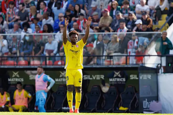 Ze Luis, Liga Portekiz maçında gol attıktan sonra Estrela Amadora ve AVS Futebol SAD takımları arasında Estadio Jose Gomes 'de (Maciej Rogowski)