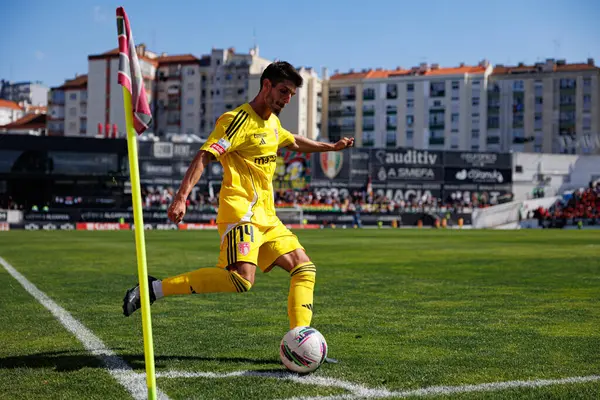 Lucas Piazon, Liga Portekiz maçı sırasında Estrela Amadora ve AVS Futebol SAD takımları arasında Estadio Jose Gomes (Maciej Rogowski)