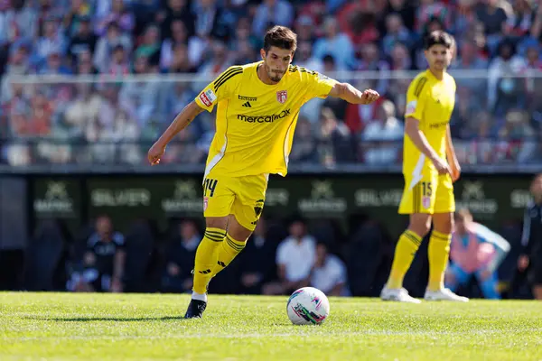 Lucas Piazon, Liga Portekiz maçı sırasında Estrela Amadora ve AVS Futebol SAD takımları arasında Estadio Jose Gomes (Maciej Rogowski)