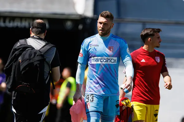 Liga Portekiz maçı sırasında Estrela Amadora ve AVS Futebol SAD takımları arasında Estadio Jose Gomes (Maciej Rogowski)