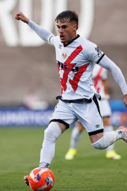 Josep Chavarria, Estadio de Vallecas 'ta Rayo Vallecano ve Real Betis Balompie (Maciej Rogowski) takımları arasında LaLiga EA SPORTS maçı sırasında görüldü.