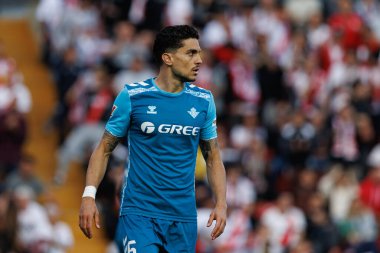 Marc Bartra, Estadio de Vallecas 'ta Rayo Vallecano ve Real Betis Balompie takımları arasında oynanan LaLiga EA SPORTS maçı sırasında görüldü (Maciej Rogowski