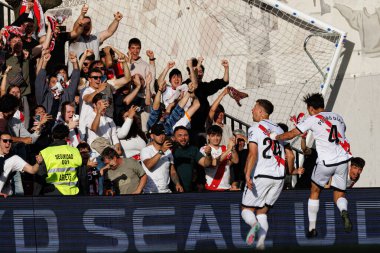 Florian Lejeune ve Pedro Diaz, Estadio de Vallecas 'taki Rayo Vallecano ve Real Betis Balompie (Maciej Rogowski