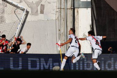 Florian Lejeune ve Pedro Diaz, Estadio de Vallecas 'taki Rayo Vallecano ve Real Betis Balompie (Maciej Rogowski