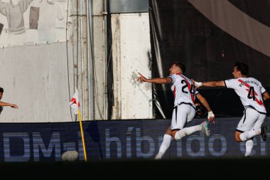 Florian Lejeune ve Pedro Diaz, Estadio de Vallecas 'taki Rayo Vallecano ve Real Betis Balompie (Maciej Rogowski