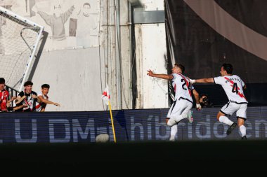 Florian Lejeune ve Pedro Diaz, Estadio de Vallecas 'taki Rayo Vallecano ve Real Betis Balompie (Maciej Rogowski