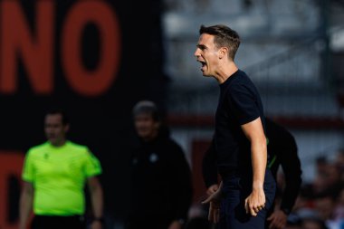 Inigo Perez, Estadio de Vallecas 'ta Rayo Vallecano ve Real Betis Balompie takımları arasında LaLiga EA SPORTS maçında görüldü (Maciej Rogowski