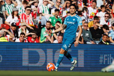  Marc Bartra, Estadio de Vallecas 'ta Rayo Vallecano ve Real Betis Balompie takımları arasında oynanan LaLiga EA SPORTS maçı sırasında görüldü (Maciej Rogowski